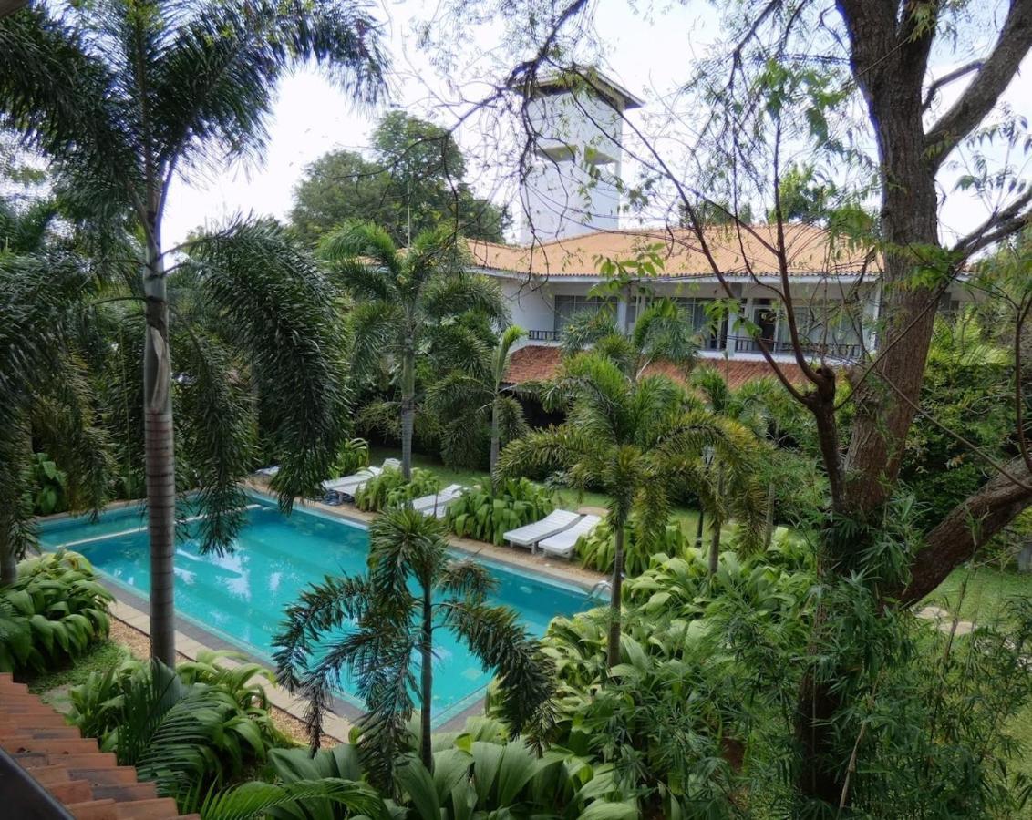 Wild Heaven Hotel Tissamaharama Exterior photo