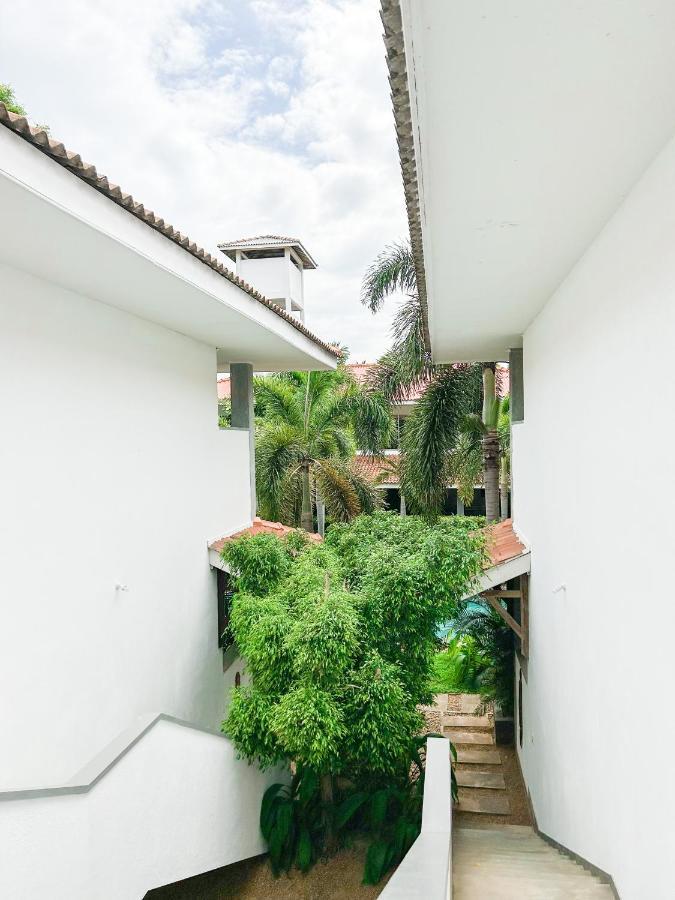 Wild Heaven Hotel Tissamaharama Exterior photo